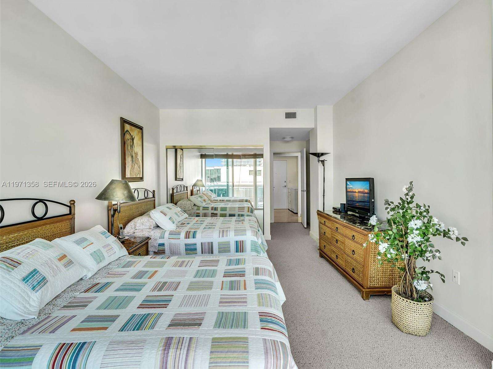 THE PALACE AT BAL HARBOUR - 10101 Collins Ave, Bal Harbour, FL 33154 | Picture 31