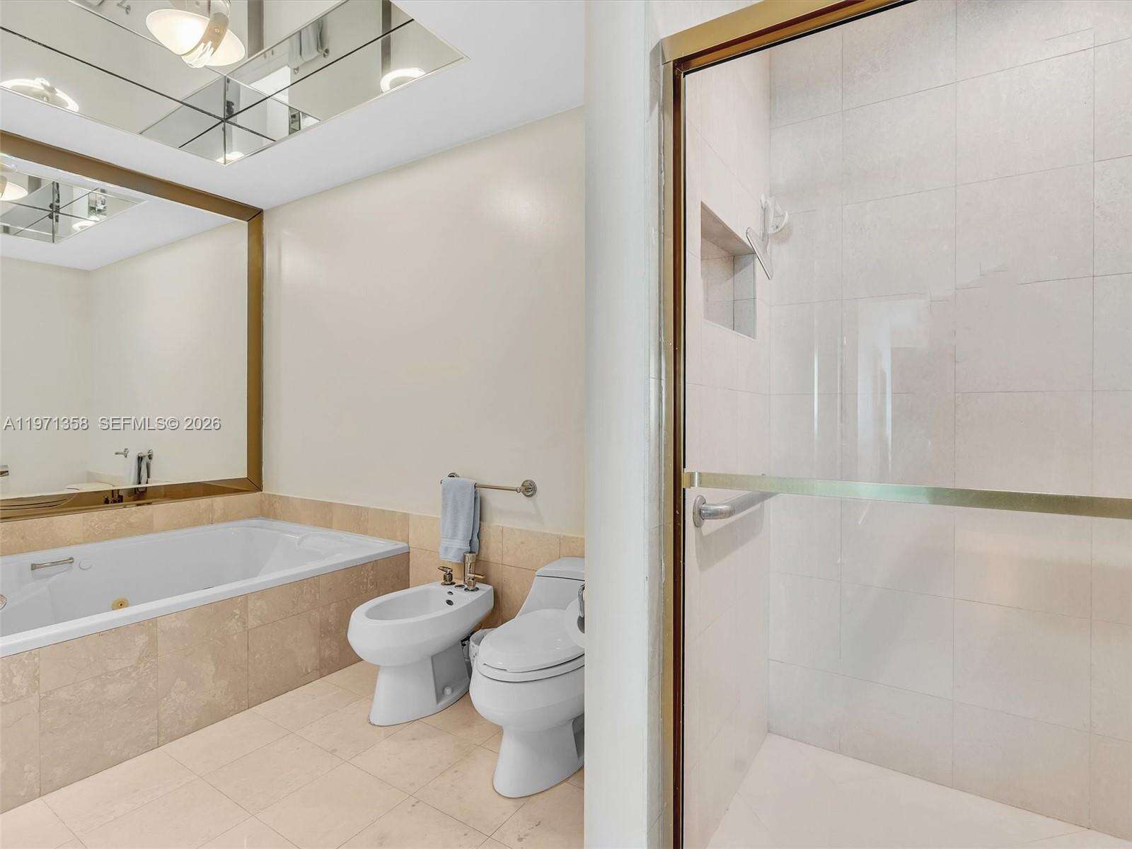 THE PALACE AT BAL HARBOUR - 10101 Collins Ave, Bal Harbour, FL 33154 | Picture 40