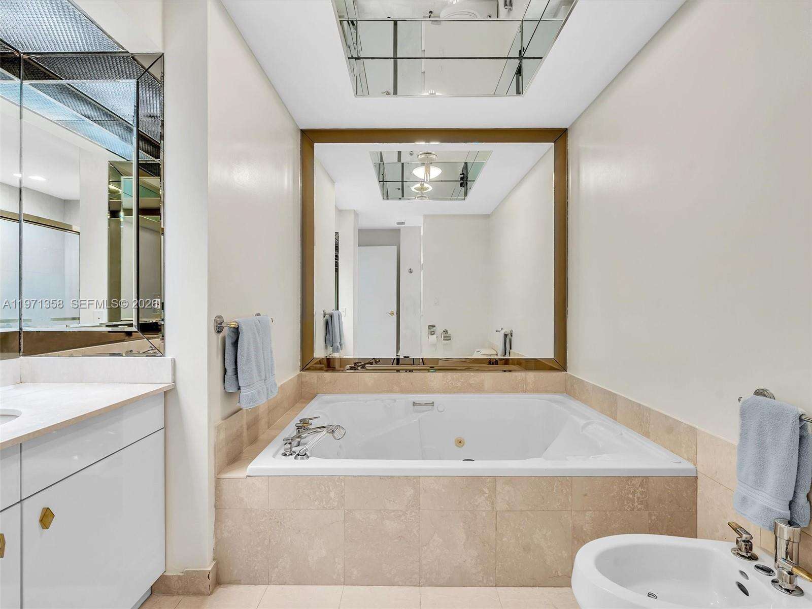 THE PALACE AT BAL HARBOUR - 10101 Collins Ave, Bal Harbour, FL 33154 | Picture 41