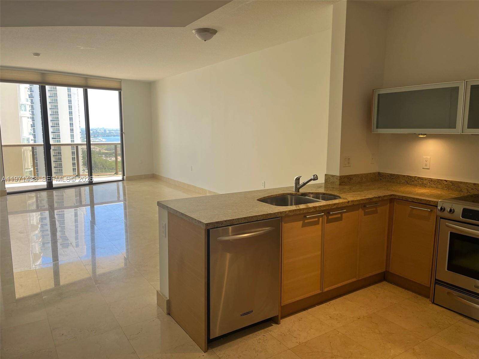 Sayan at 16275 Collins Ave, Sunny Isles Beach, FL 33160 - For Sale photo 5