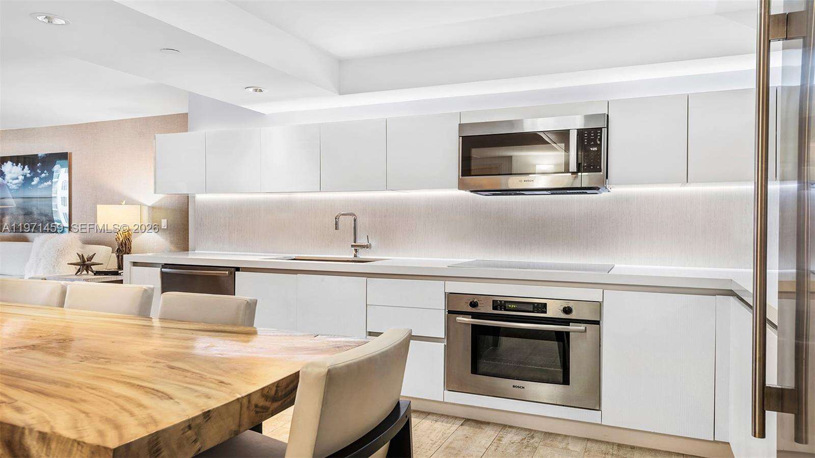 2399 COLLINS AVENUE - 102 24 St, Miami Beach, FL 33139 | Picture 8