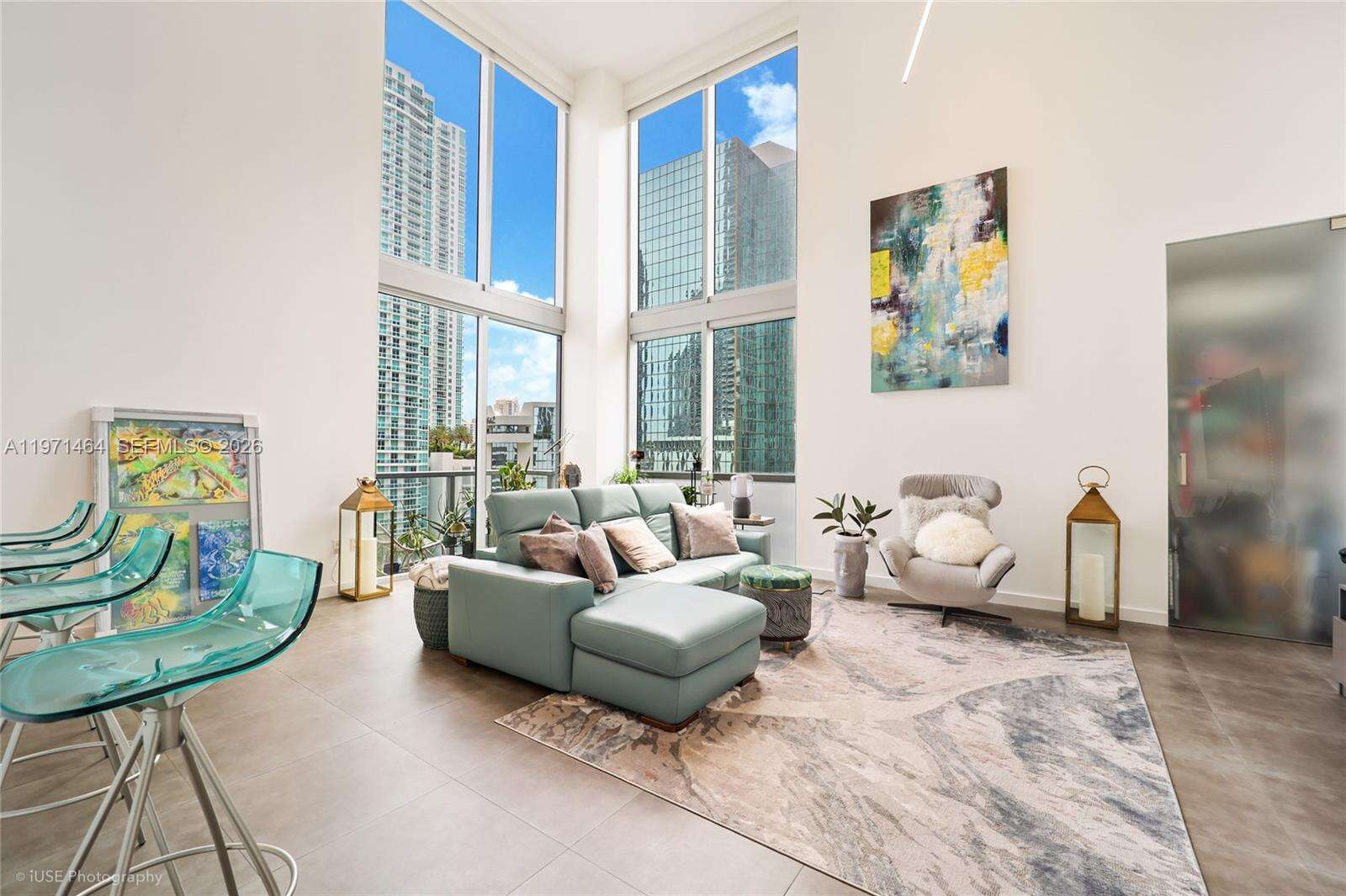1060 Brickell at 1060 Brickell Ave, Miami, FL 33131 - For Sale photo 2