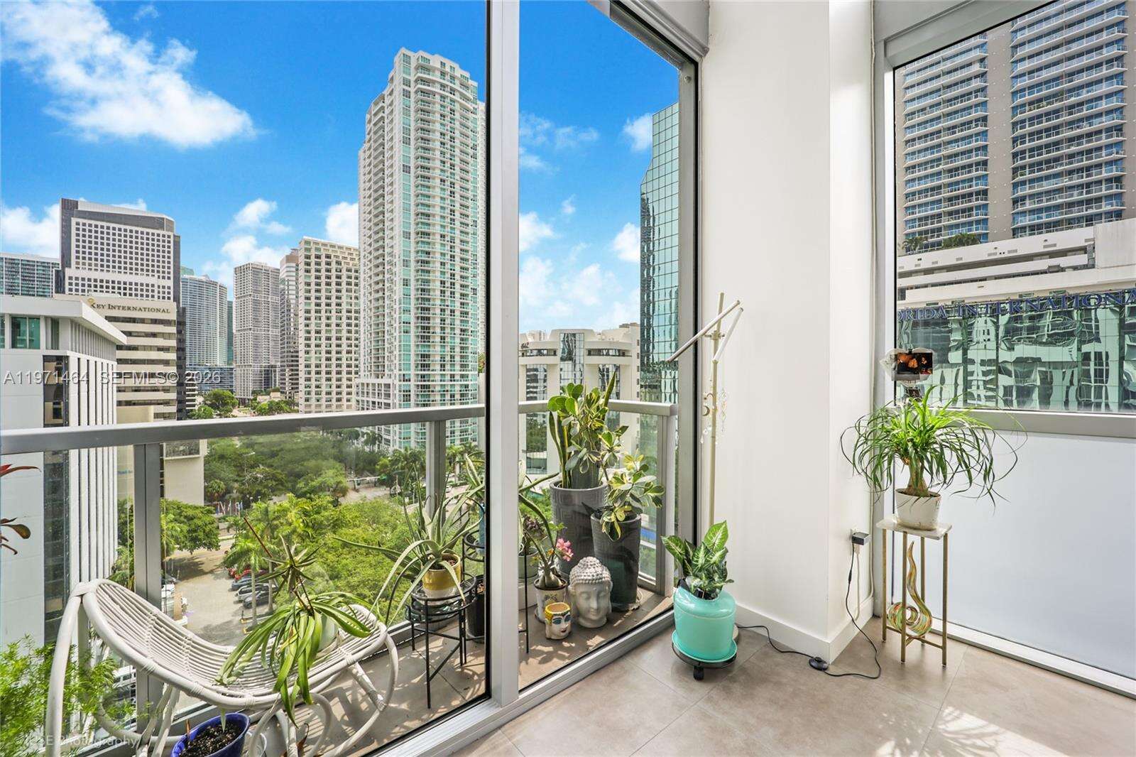 1060 Brickell at 1060 Brickell Ave, Miami, FL 33131 - For Sale photo 17