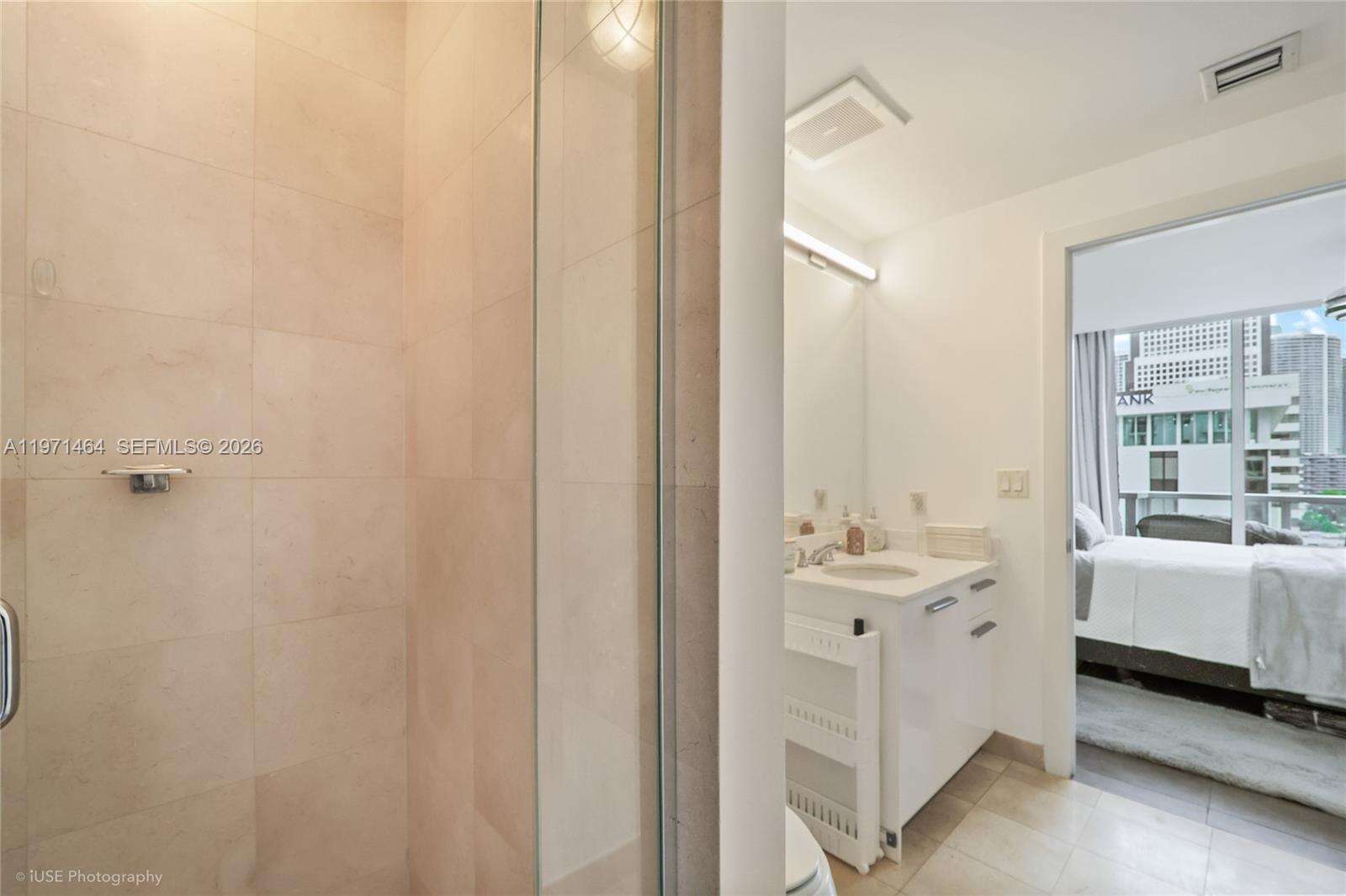 1060 Brickell at 1060 Brickell Ave, Miami, FL 33131 - For Sale photo 19