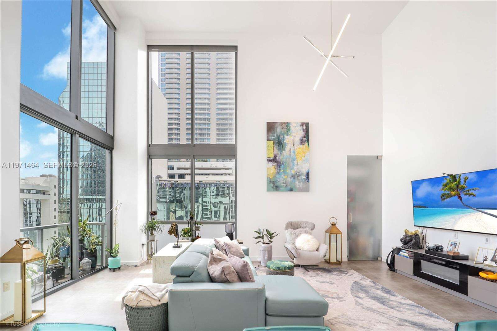 1060 Brickell at 1060 Brickell Ave, Miami, FL 33131 - For Sale photo 6