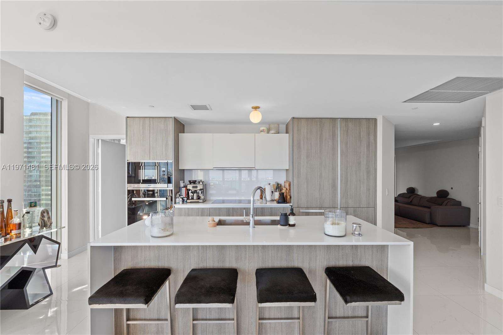 BISCAYNE BEACH - 2900 7 Ave, Miami, FL 33137 | Picture 4