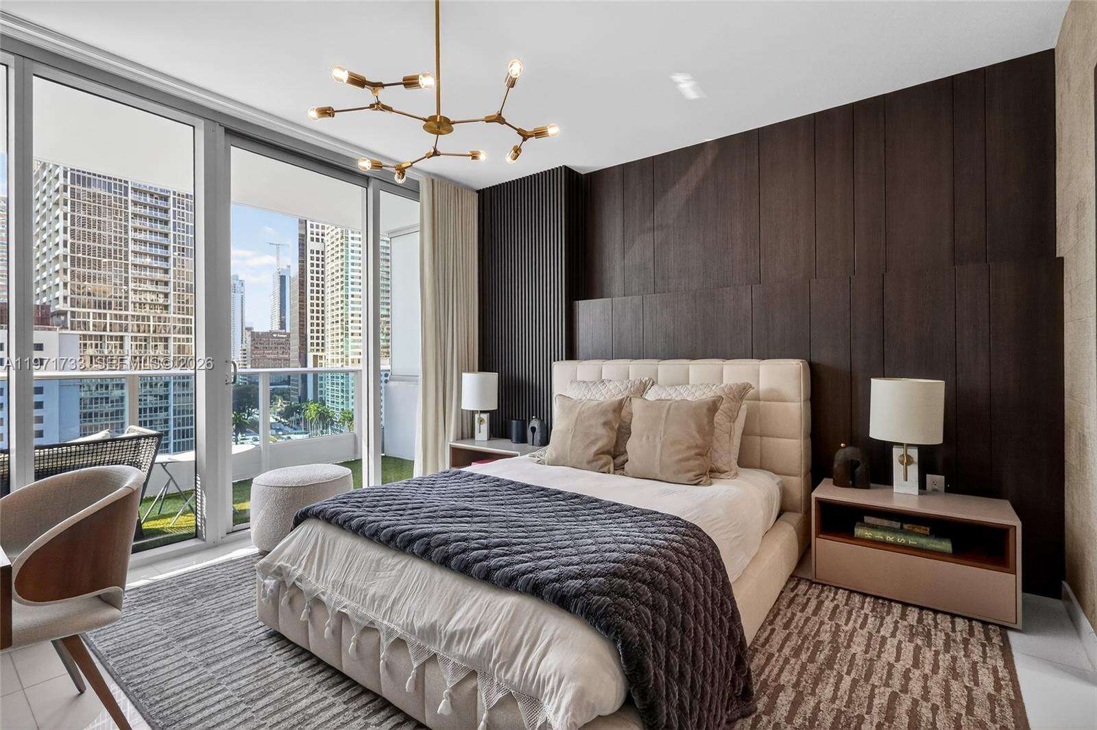 EPIC WEST - 200 Biscayne Blvd Way, Miami, FL 33131 | Picture 24