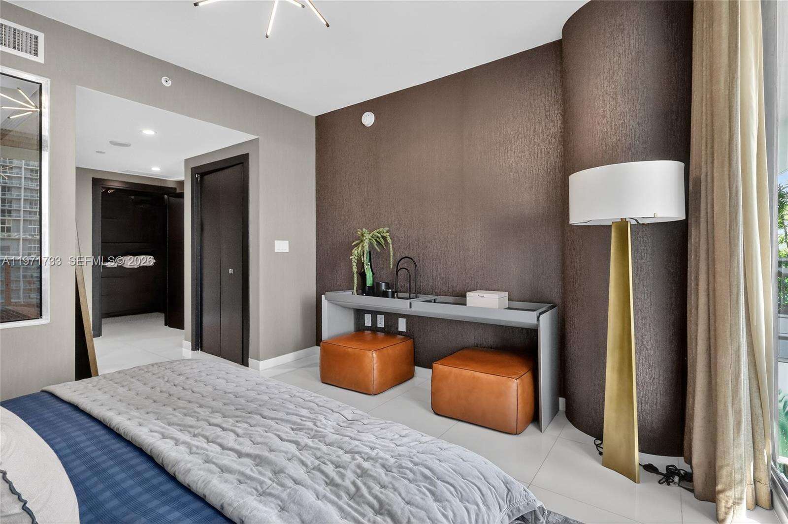 EPIC WEST - 200 Biscayne Blvd Way, Miami, FL 33131 | Picture 35