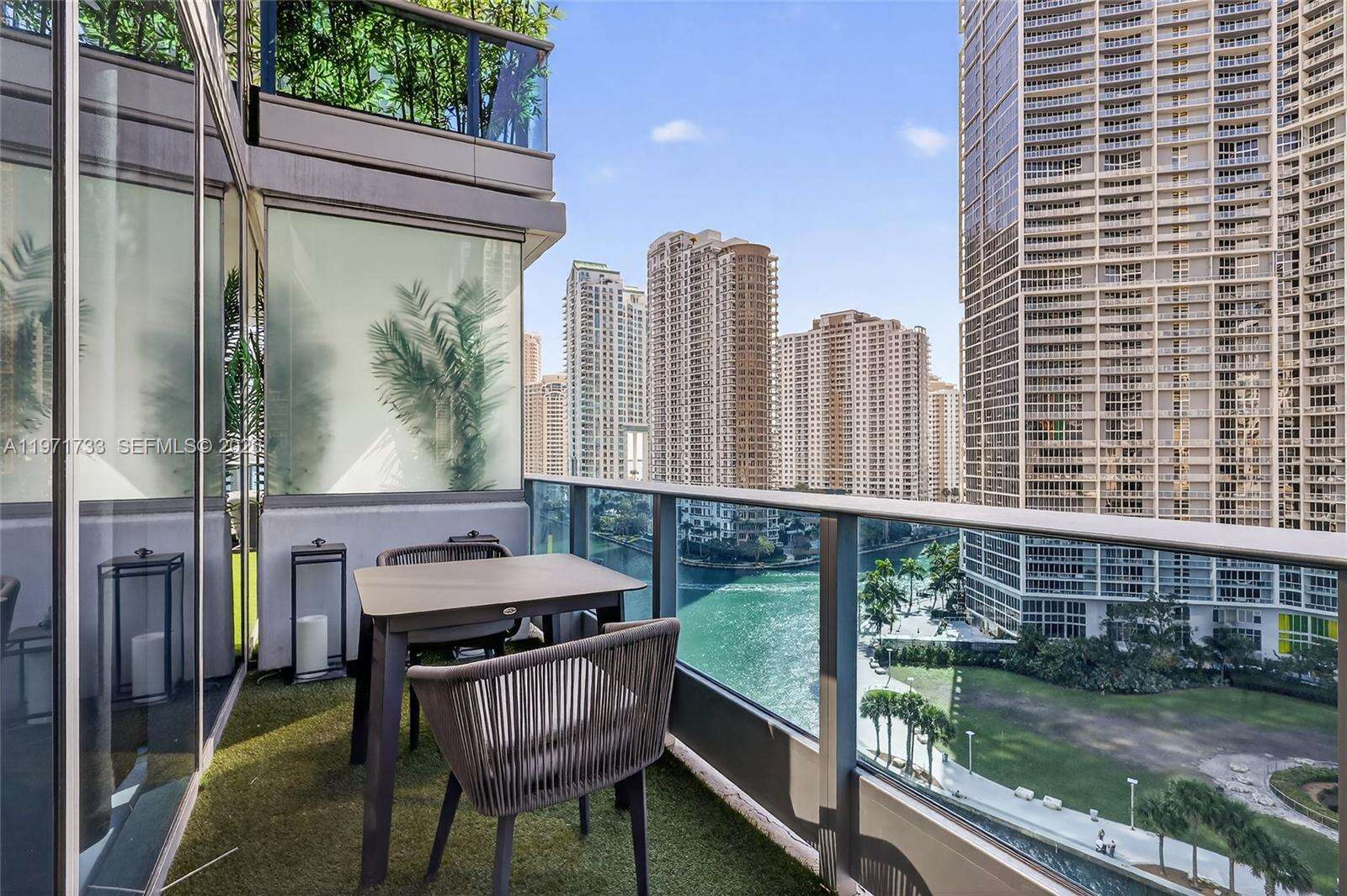 EPIC WEST - 200 Biscayne Blvd Way, Miami, FL 33131 | Picture 40