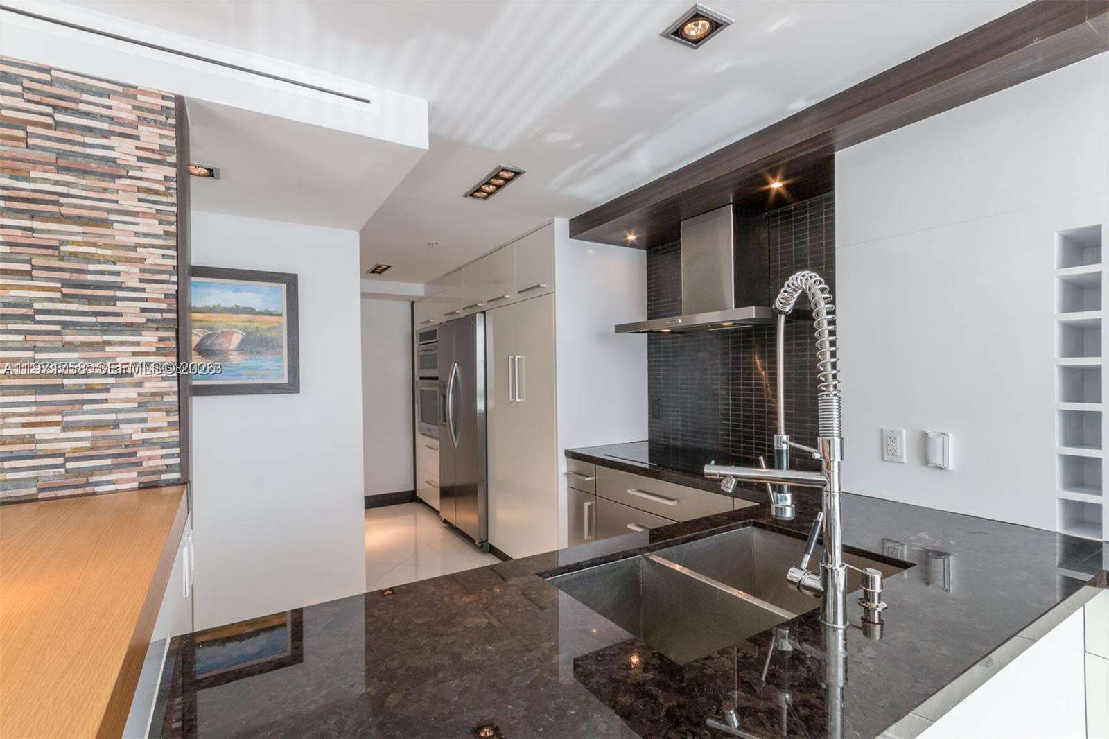 THE MUTINY - 2951 Bayshore Dr, Miami, FL 33133 | Picture 4