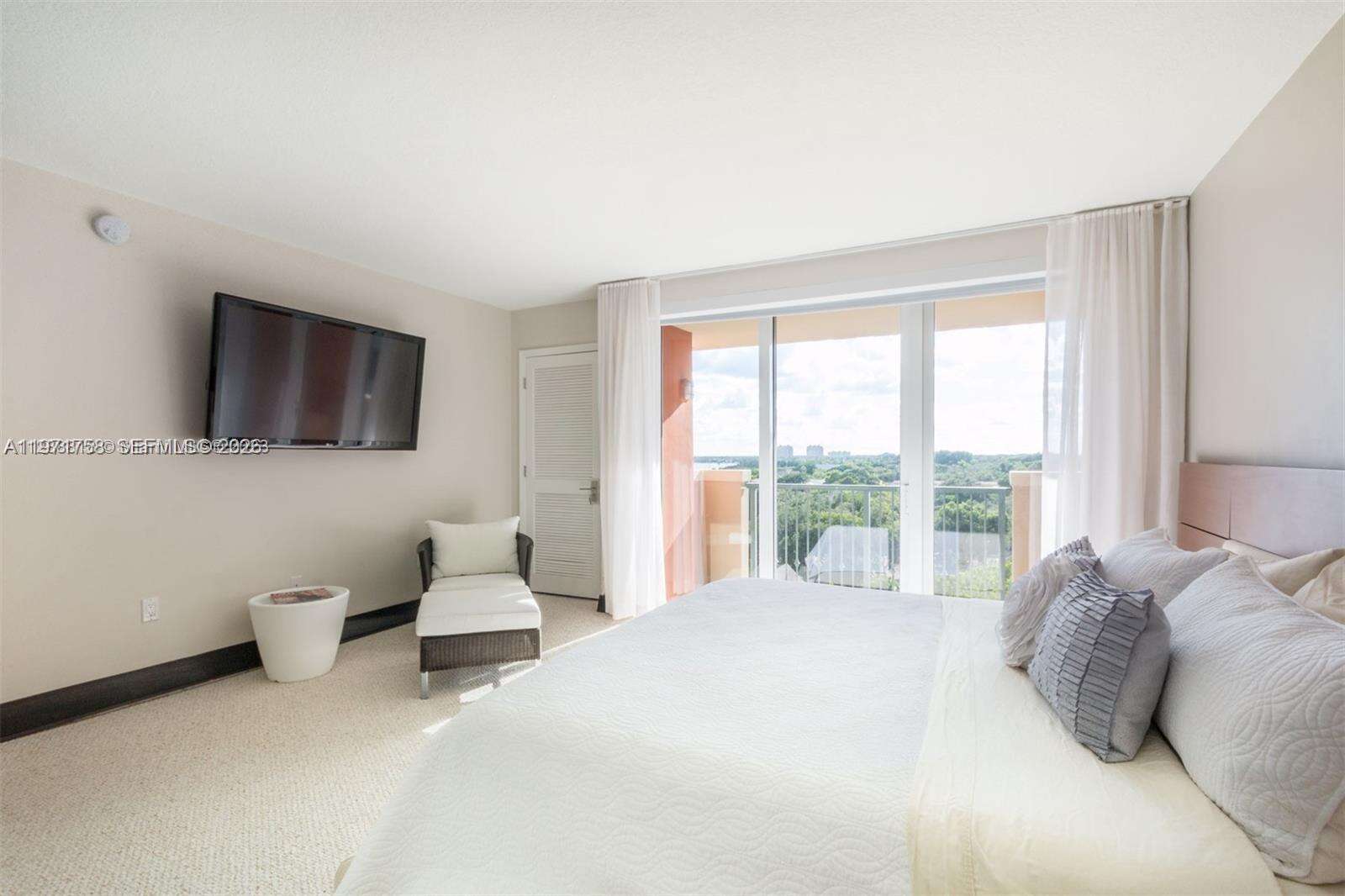 THE MUTINY - 2951 Bayshore Dr, Miami, FL 33133 | Picture 9