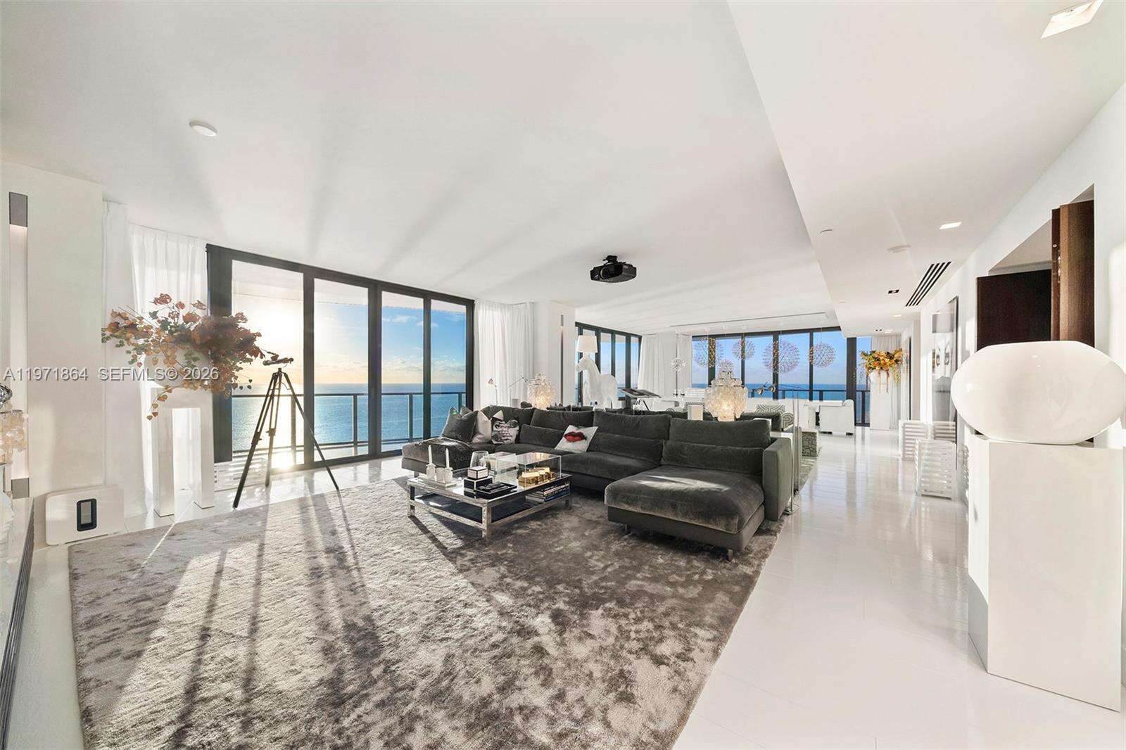 Regalia at 19575 Collins Ave, Sunny Isles Beach, FL 33160 - For Sale photo 16