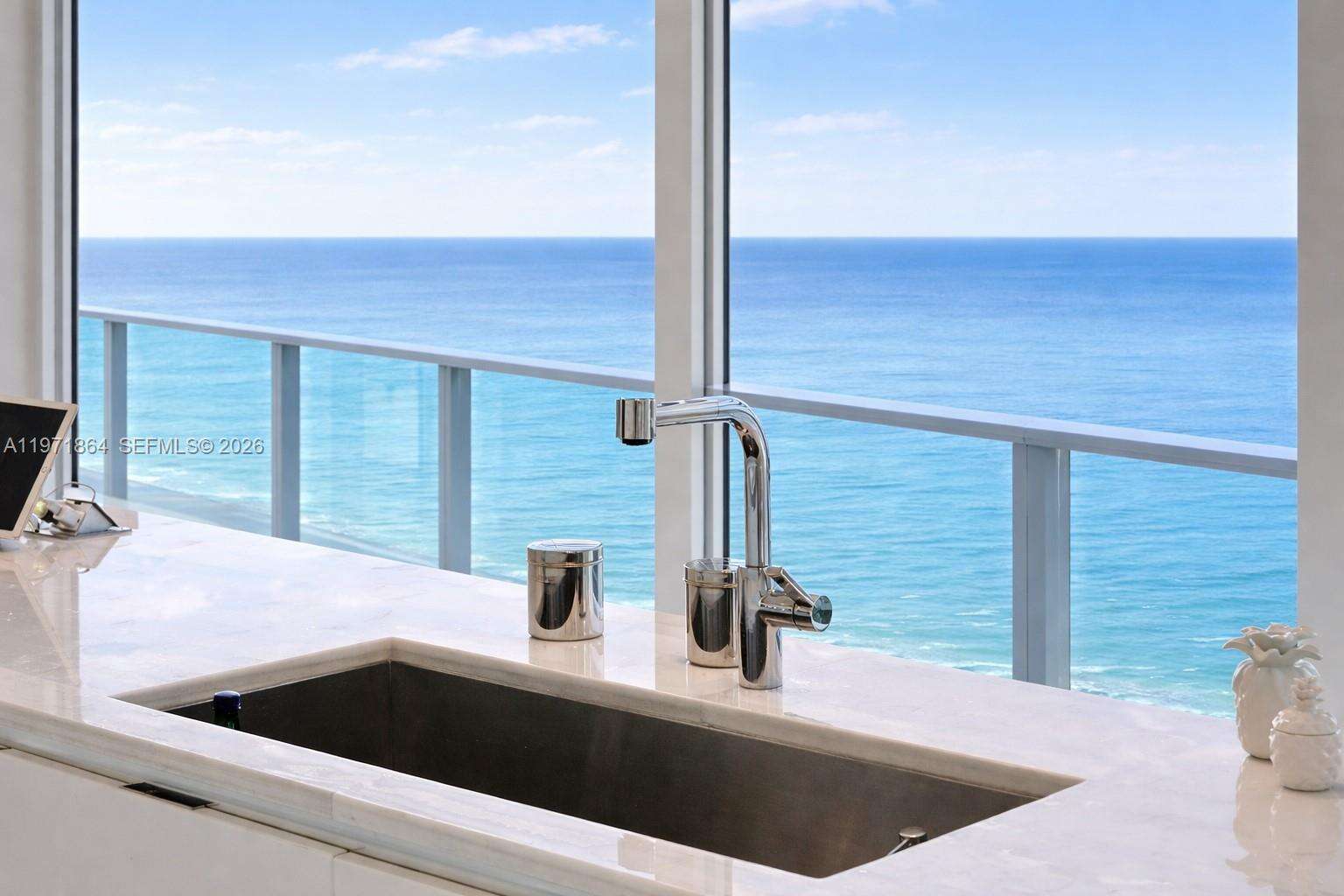 Regalia at 19575 Collins Ave, Sunny Isles Beach, FL 33160 - For Sale photo 22