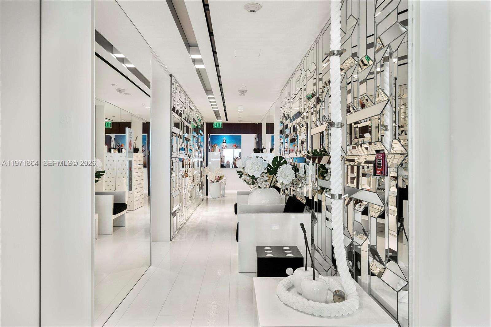 Regalia at 19575 Collins Ave, Sunny Isles Beach, FL 33160 - For Sale photo 24
