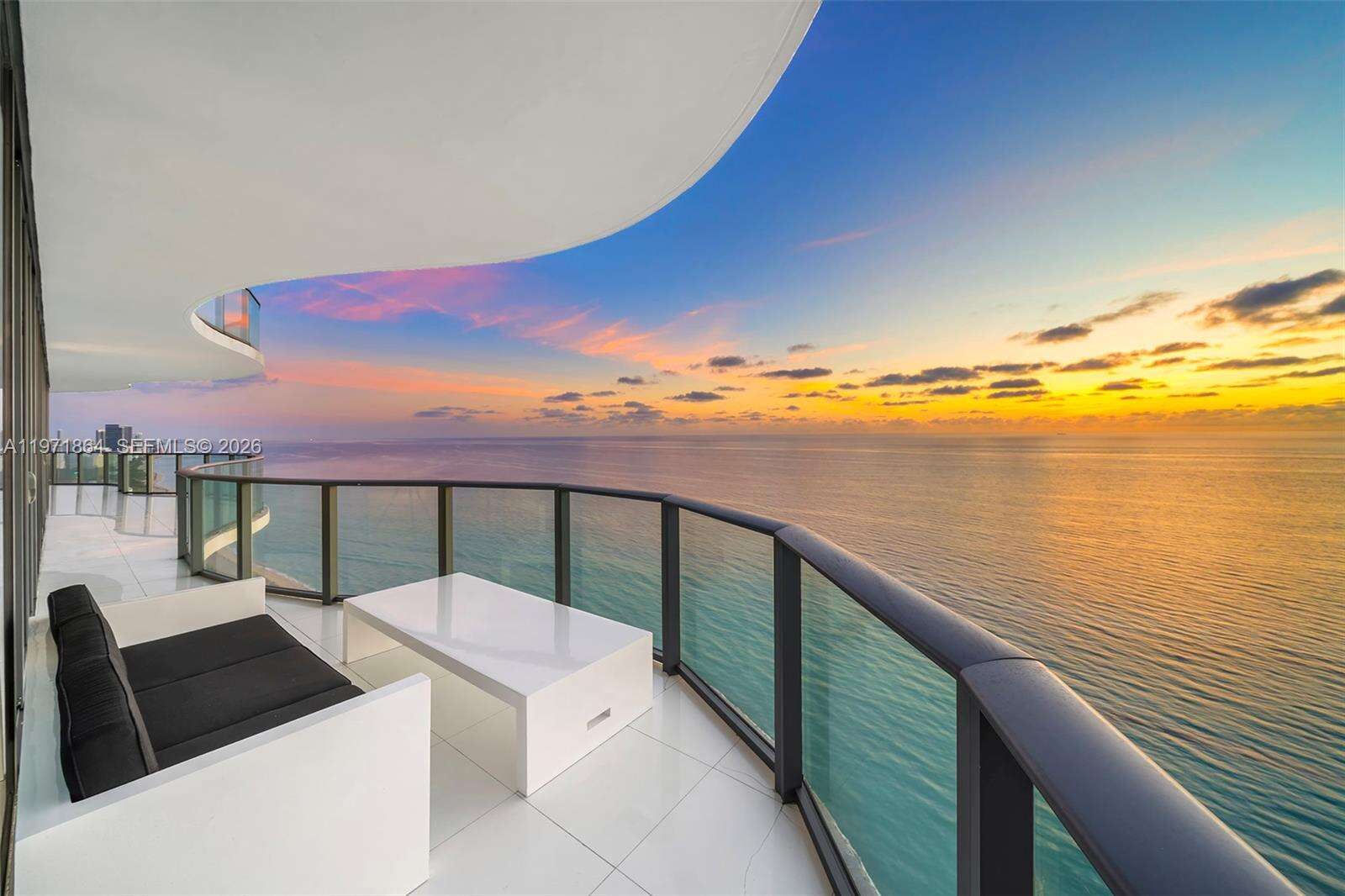 Regalia at 19575 Collins Ave, Sunny Isles Beach, FL 33160 - For Sale photo 28
