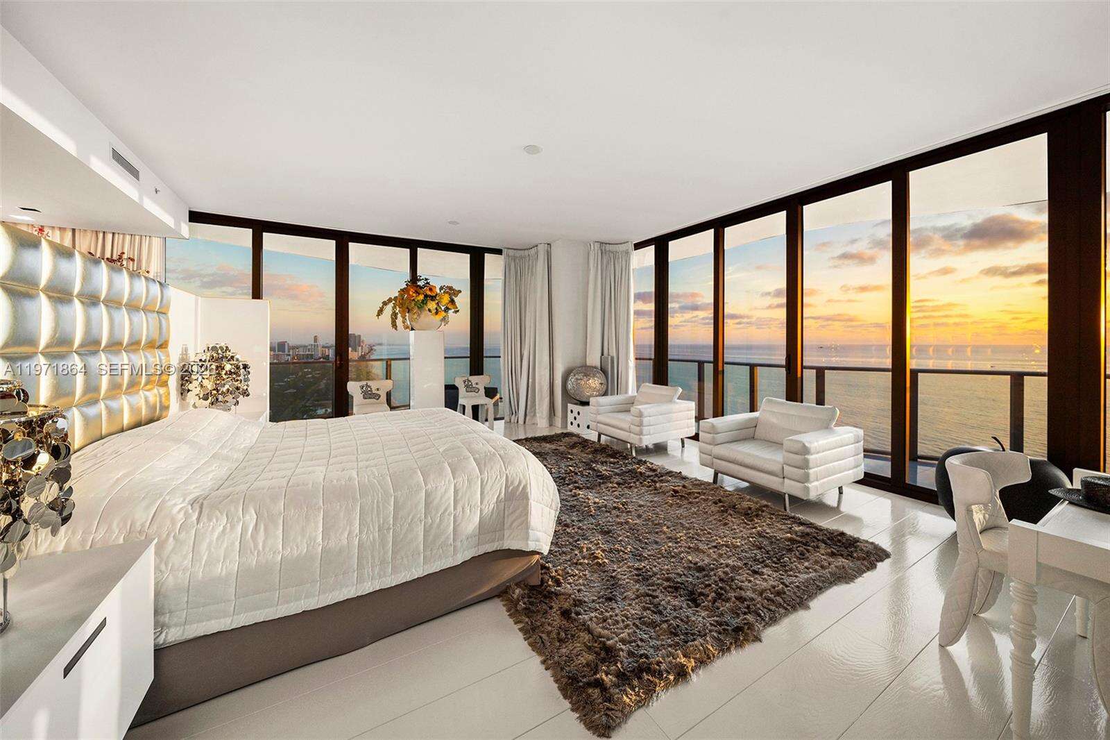 Regalia at 19575 Collins Ave, Sunny Isles Beach, FL 33160 - For Sale photo 30