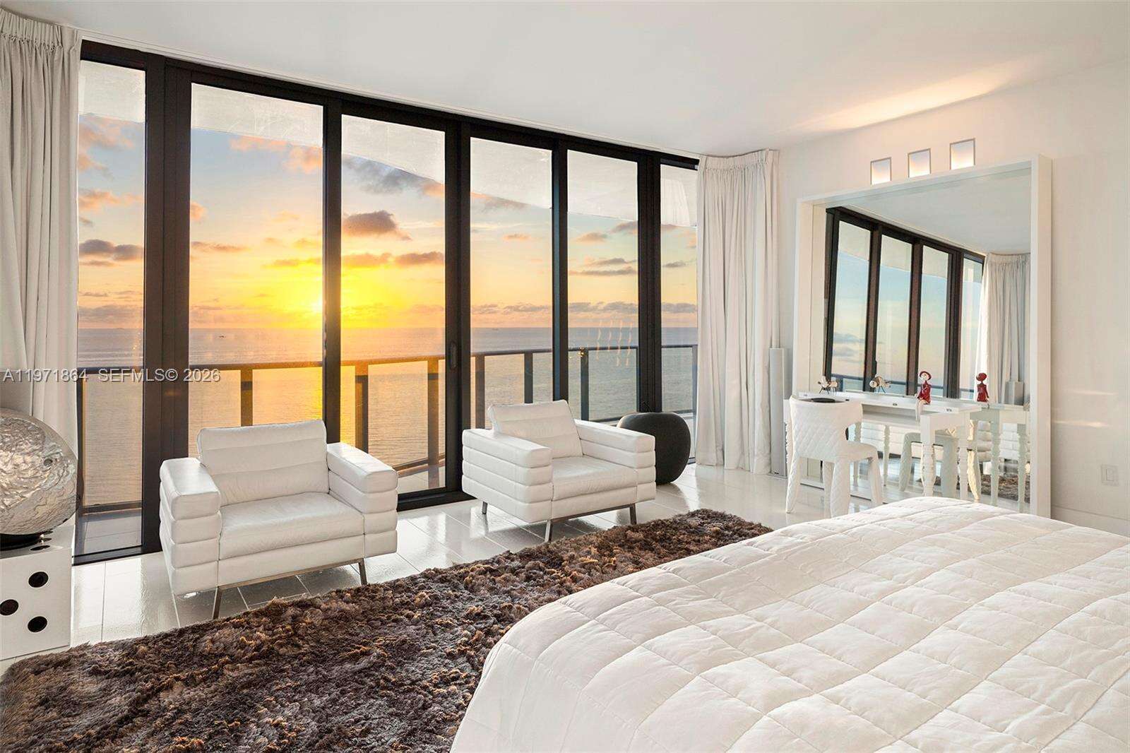 Regalia at 19575 Collins Ave, Sunny Isles Beach, FL 33160 - For Sale photo 32