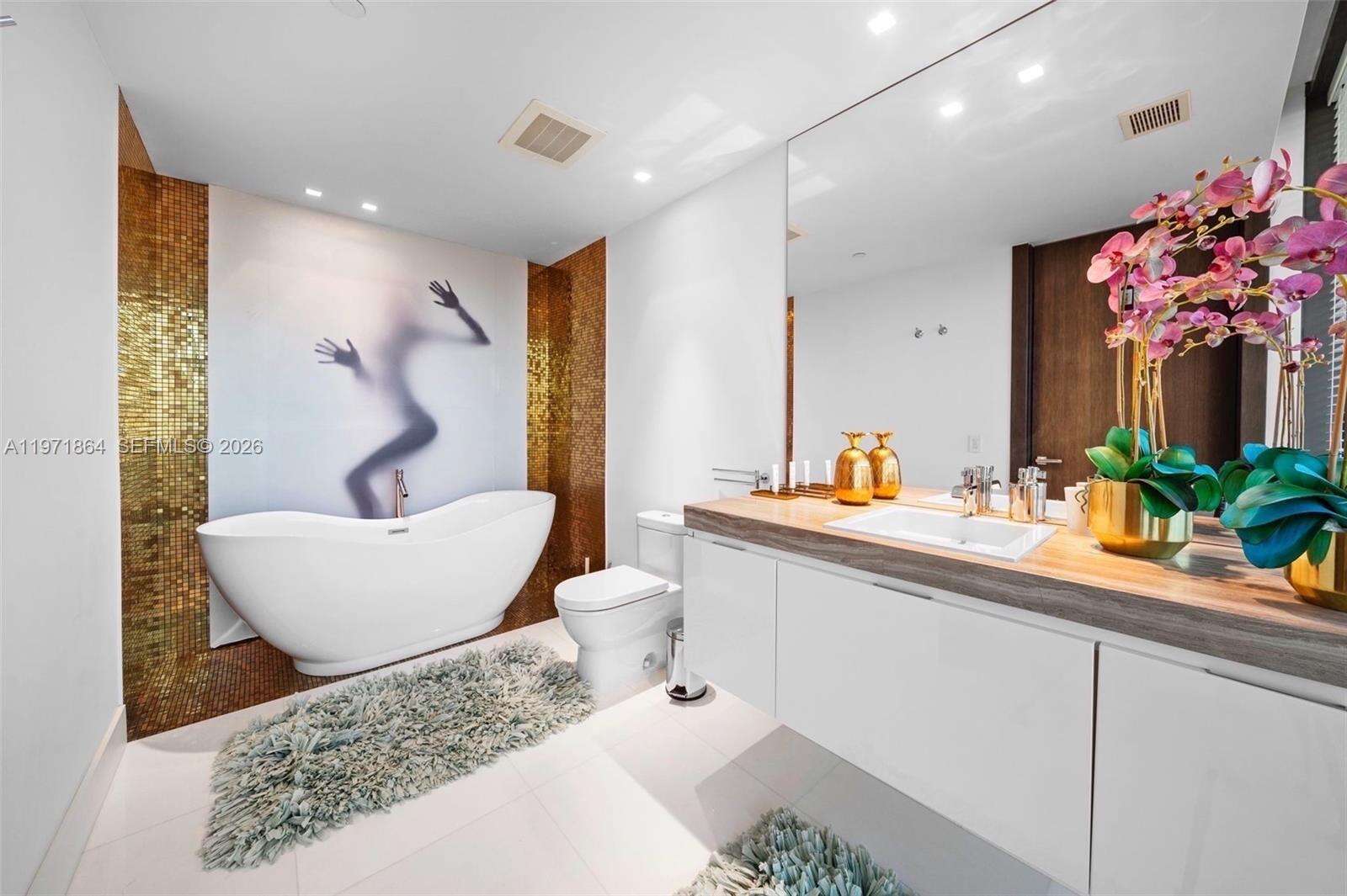 Regalia at 19575 Collins Ave, Sunny Isles Beach, FL 33160 - For Sale photo 47