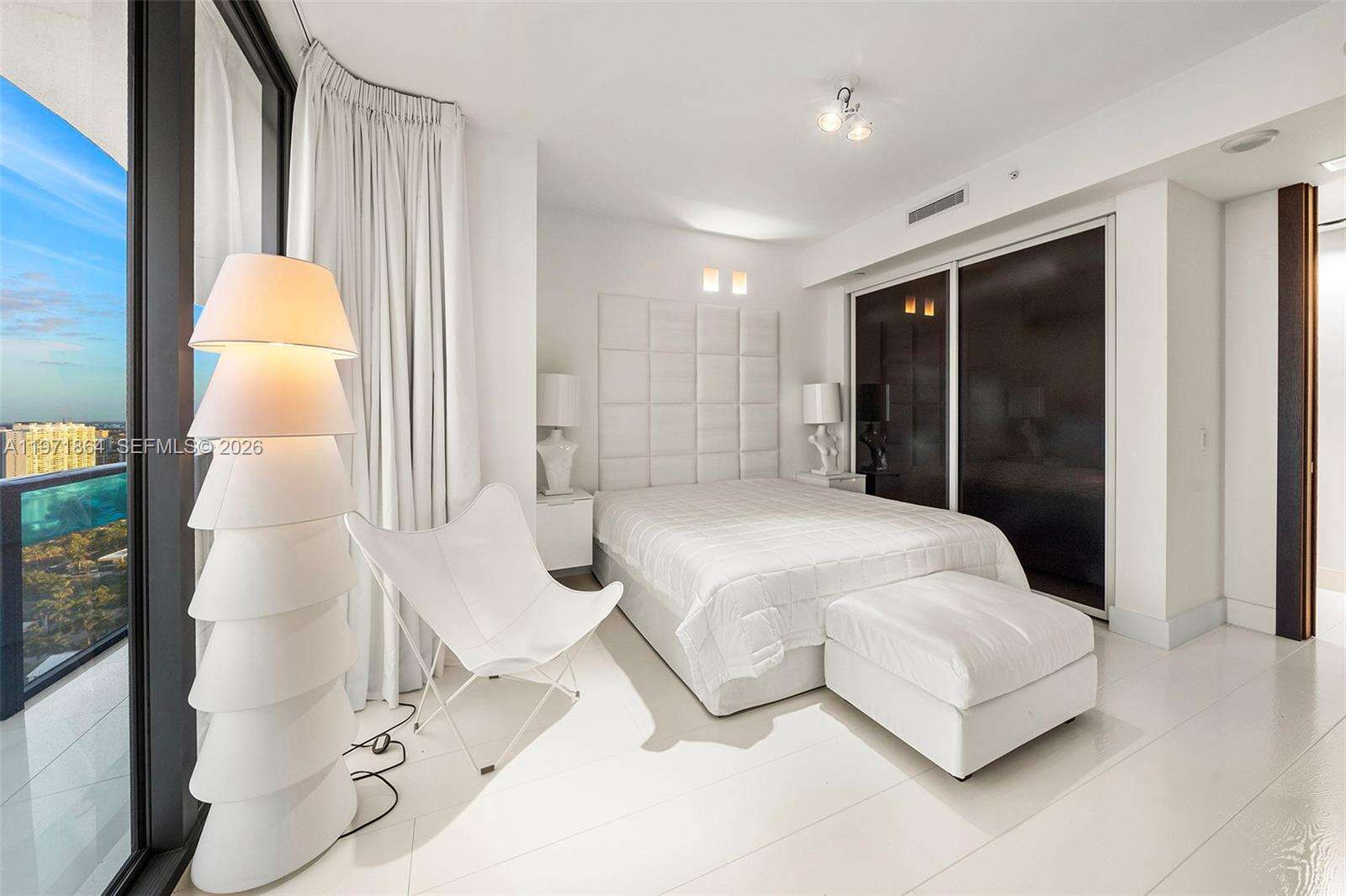 Regalia at 19575 Collins Ave, Sunny Isles Beach, FL 33160 - For Sale photo 51