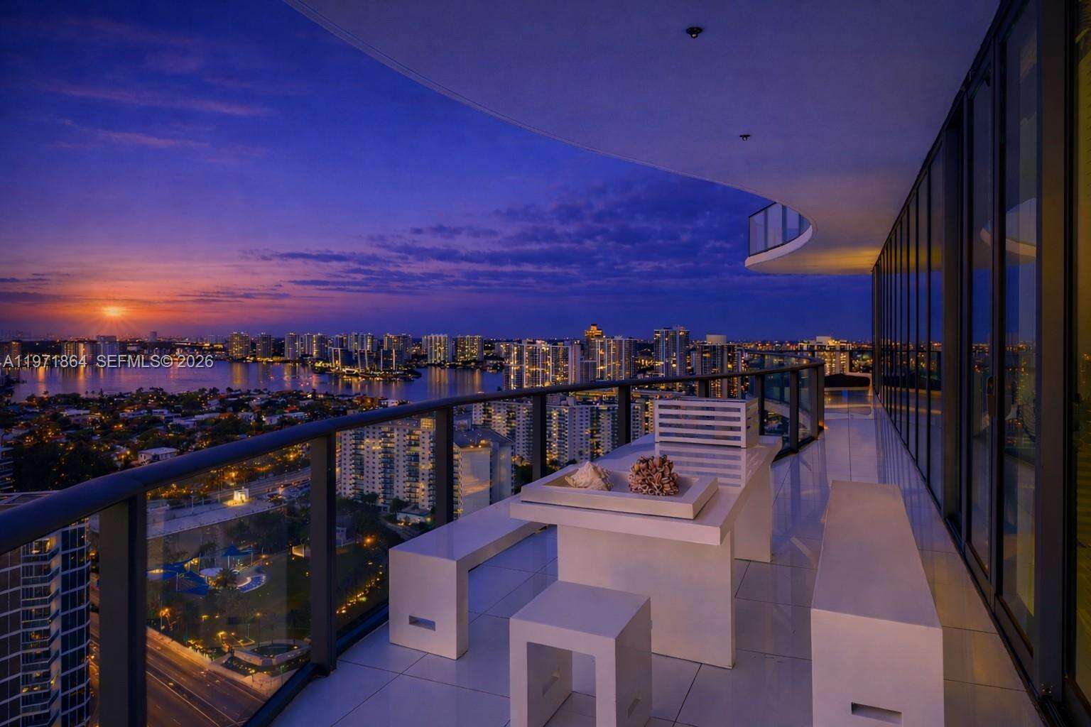 Regalia at 19575 Collins Ave, Sunny Isles Beach, FL 33160 - For Sale photo 66