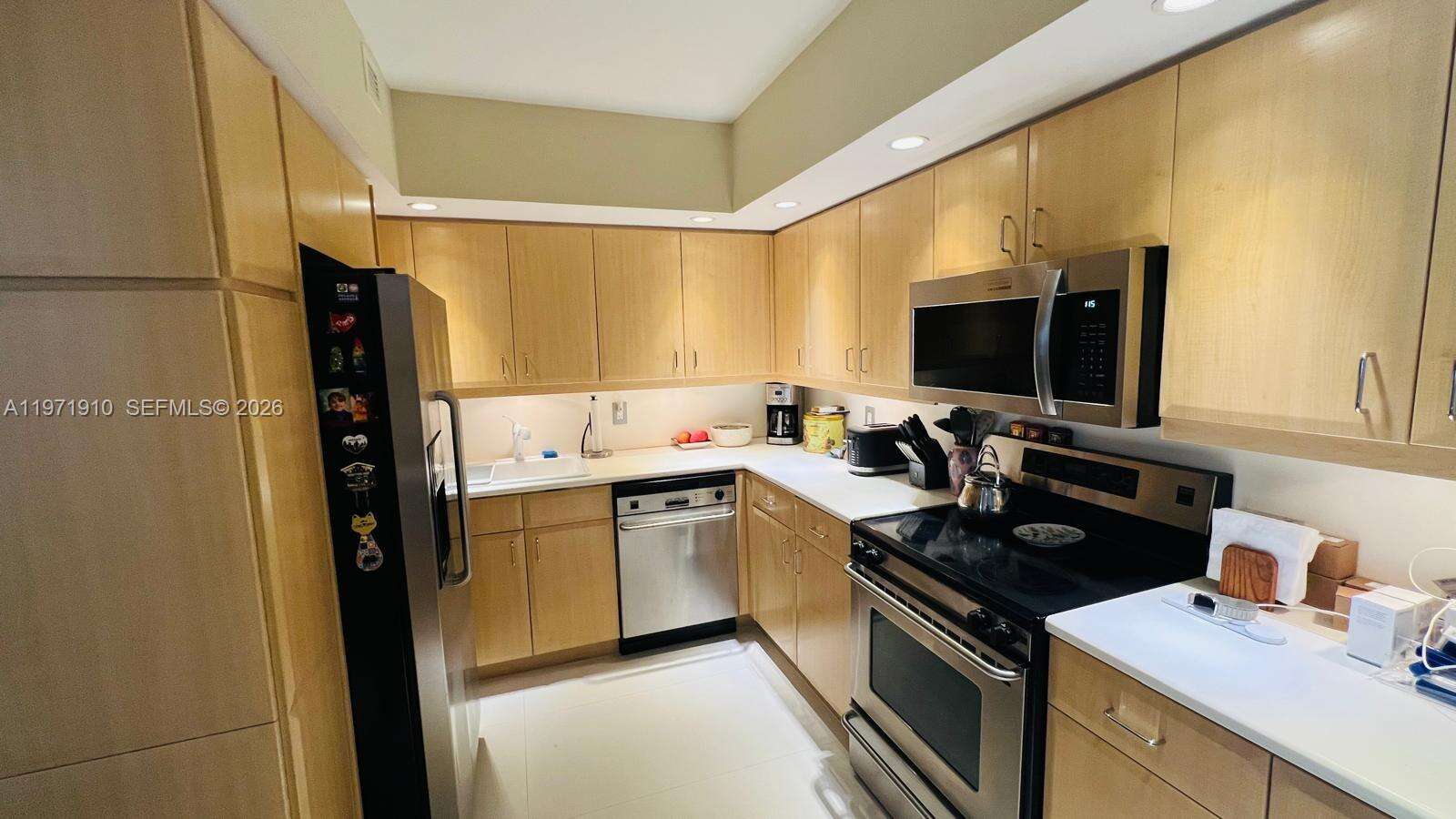 5600 Collins Ave, Miami Beach, FL 33140 - For Sale photo 9