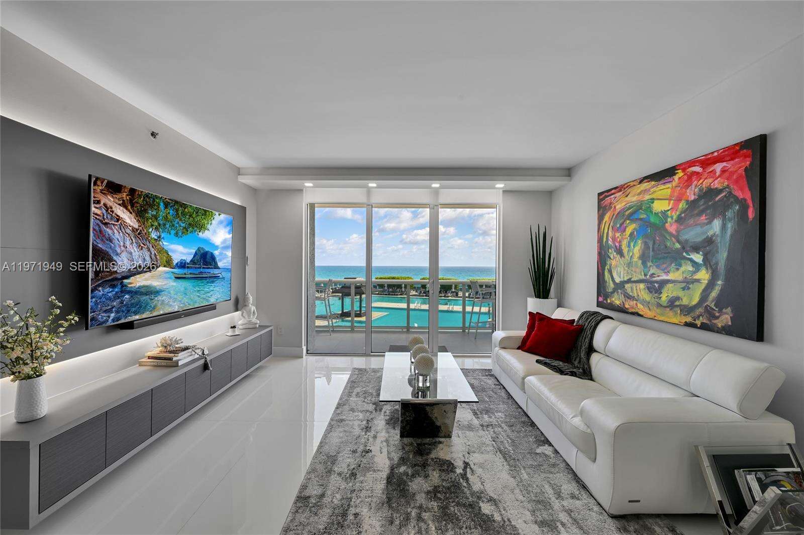 BEACH CLUB THREE - 1800 Ocean Dr, Hallandale Beach, FL 33009 | Picture 14