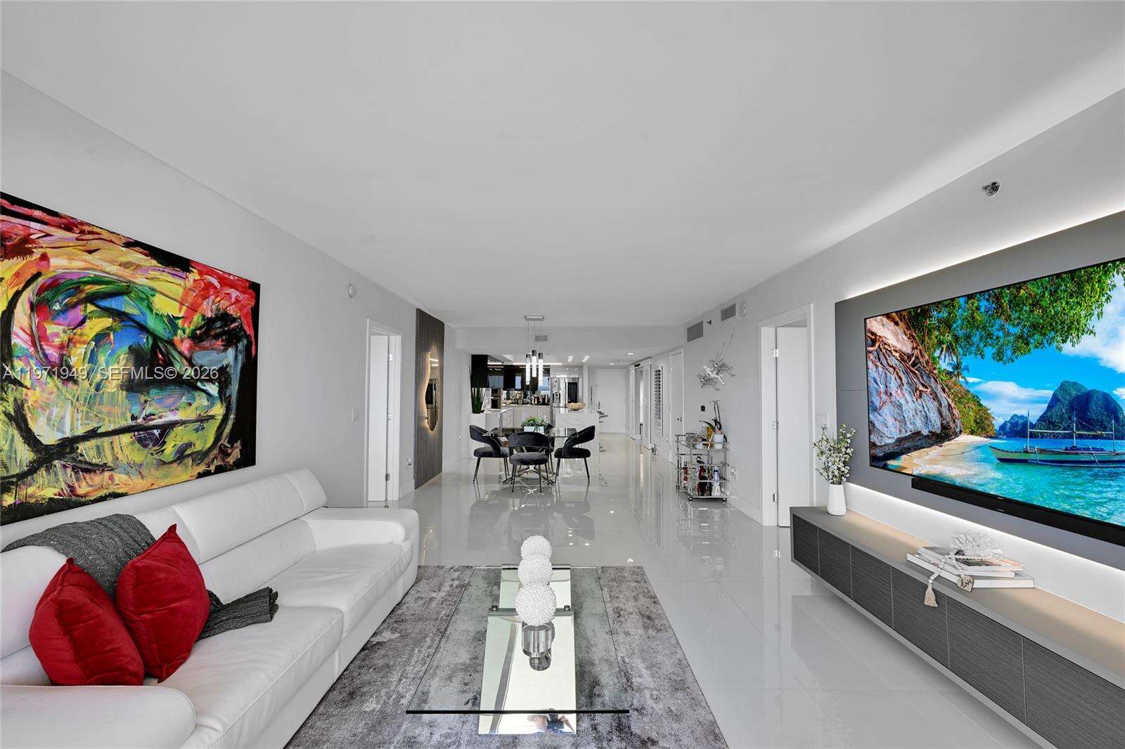 BEACH CLUB THREE - 1800 Ocean Dr, Hallandale Beach, FL 33009 | Picture 16