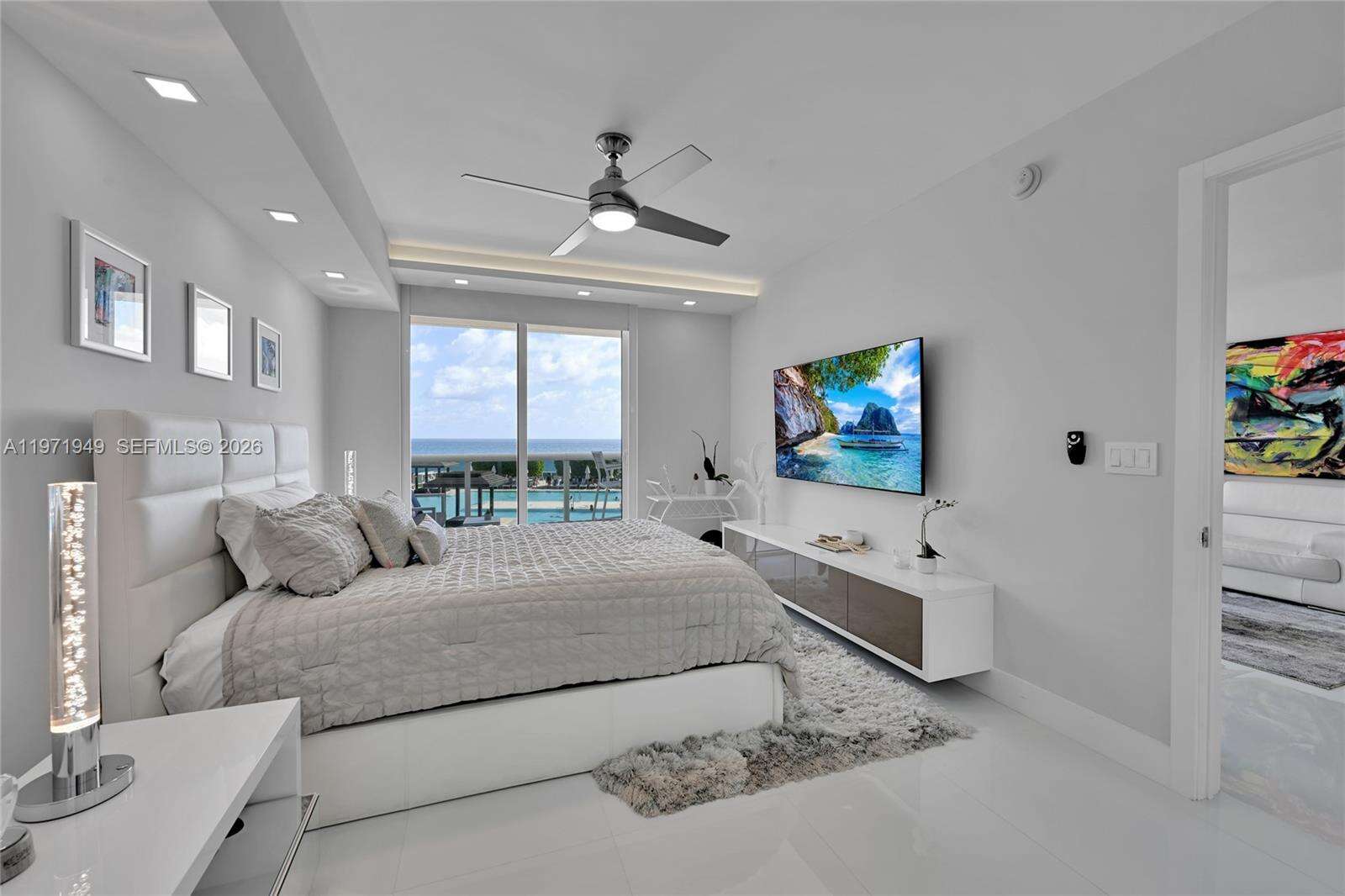 BEACH CLUB THREE - 1800 Ocean Dr, Hallandale Beach, FL 33009 | Picture 27