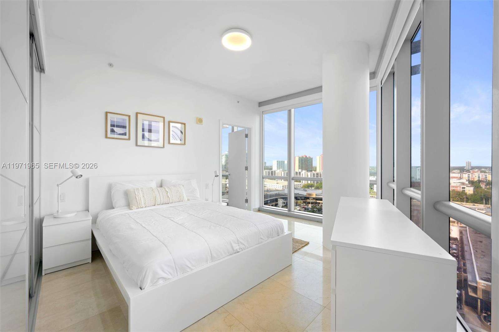 JADE OCEAN - 17121 Collins Ave, Sunny Isles Beach, FL 33160 | Picture 16