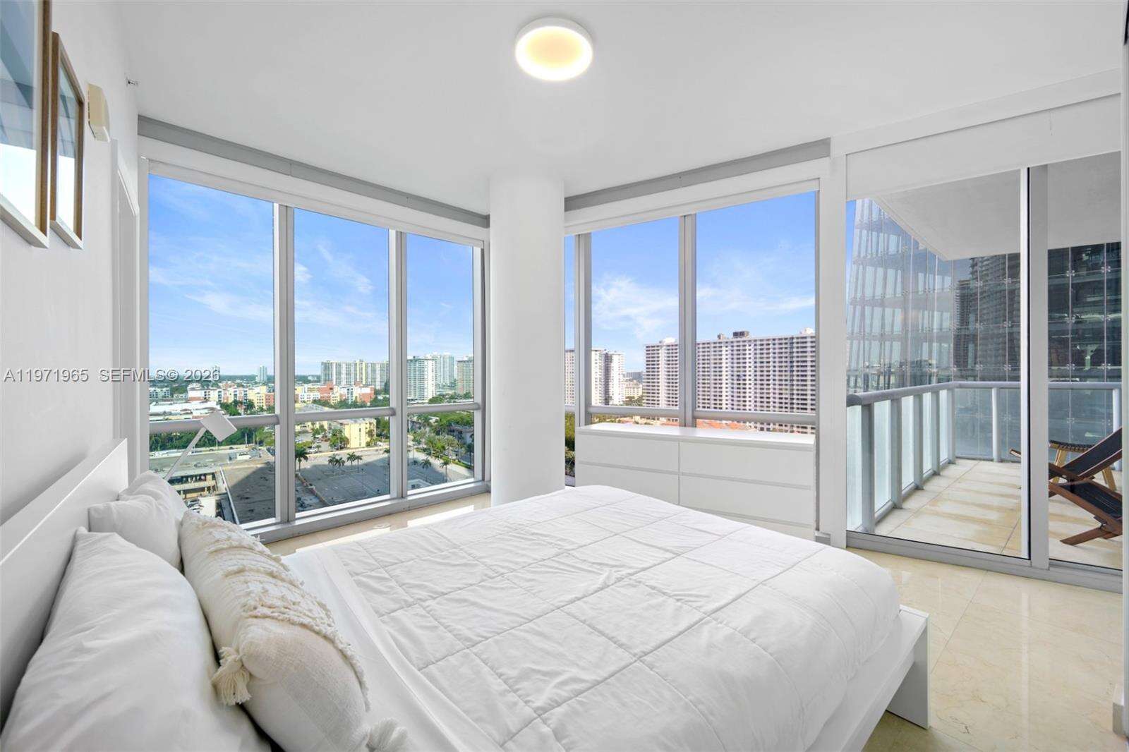 JADE OCEAN - 17121 Collins Ave, Sunny Isles Beach, FL 33160 | Picture 17