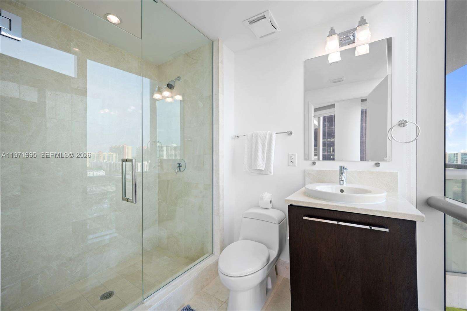 JADE OCEAN - 17121 Collins Ave, Sunny Isles Beach, FL 33160 | Picture 18