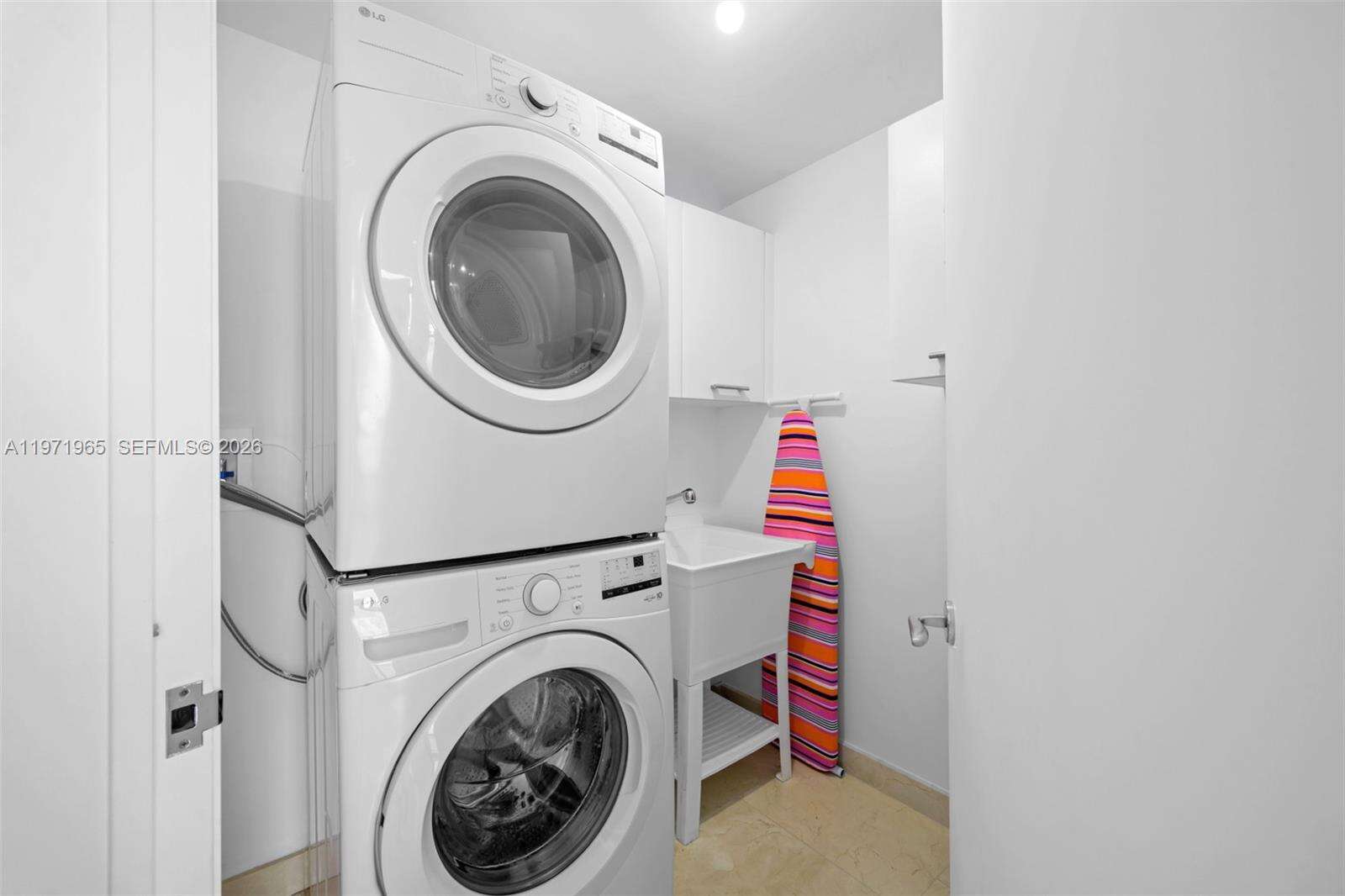 JADE OCEAN - 17121 Collins Ave, Sunny Isles Beach, FL 33160 | Picture 27