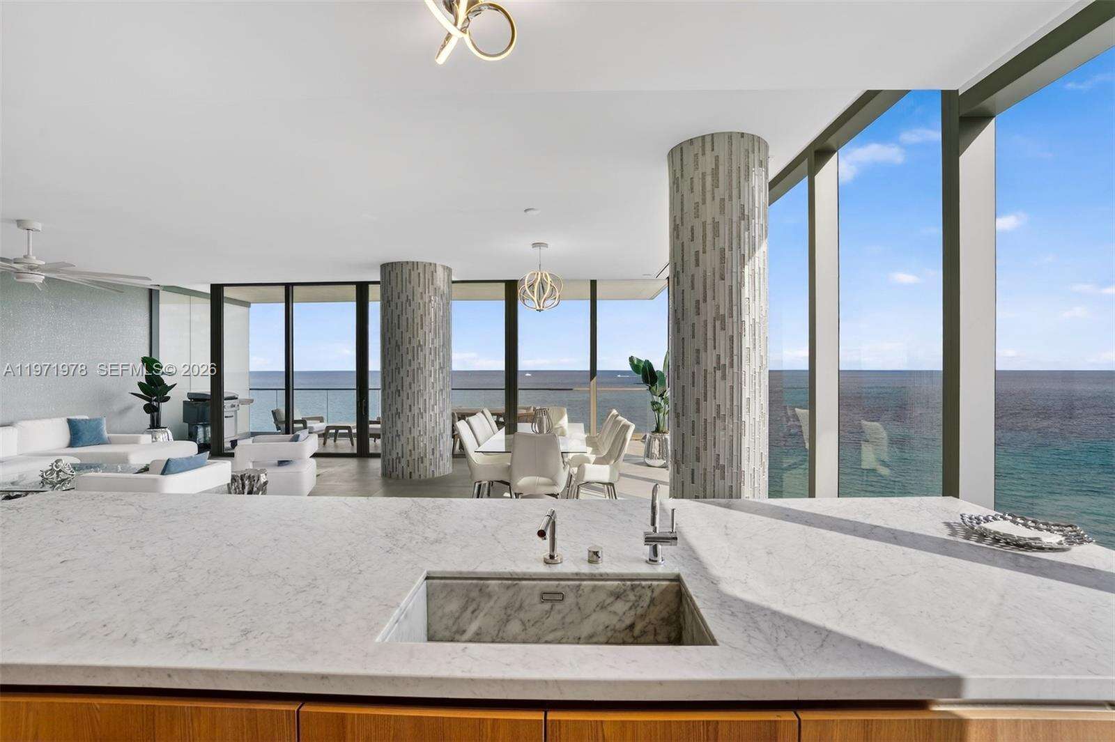 2000 OCEAN - 2000 Ocean Dr, Hallandale Beach, FL 33009 | Picture 22