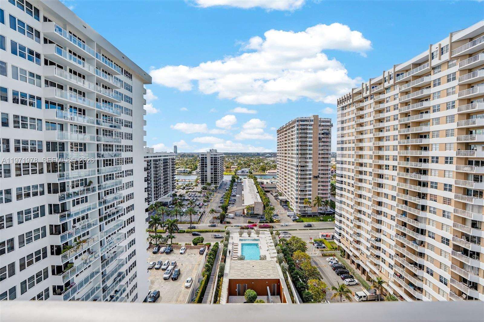 2000 OCEAN - 2000 Ocean Dr, Hallandale Beach, FL 33009 | Picture 32