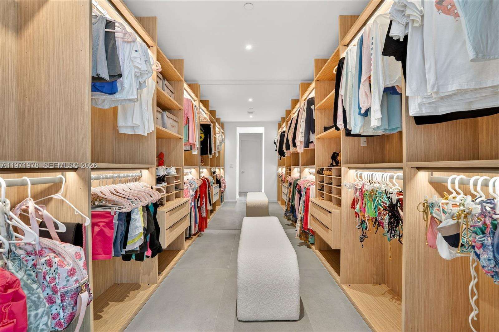 2000 OCEAN - 2000 Ocean Dr, Hallandale Beach, FL 33009 | Picture 38