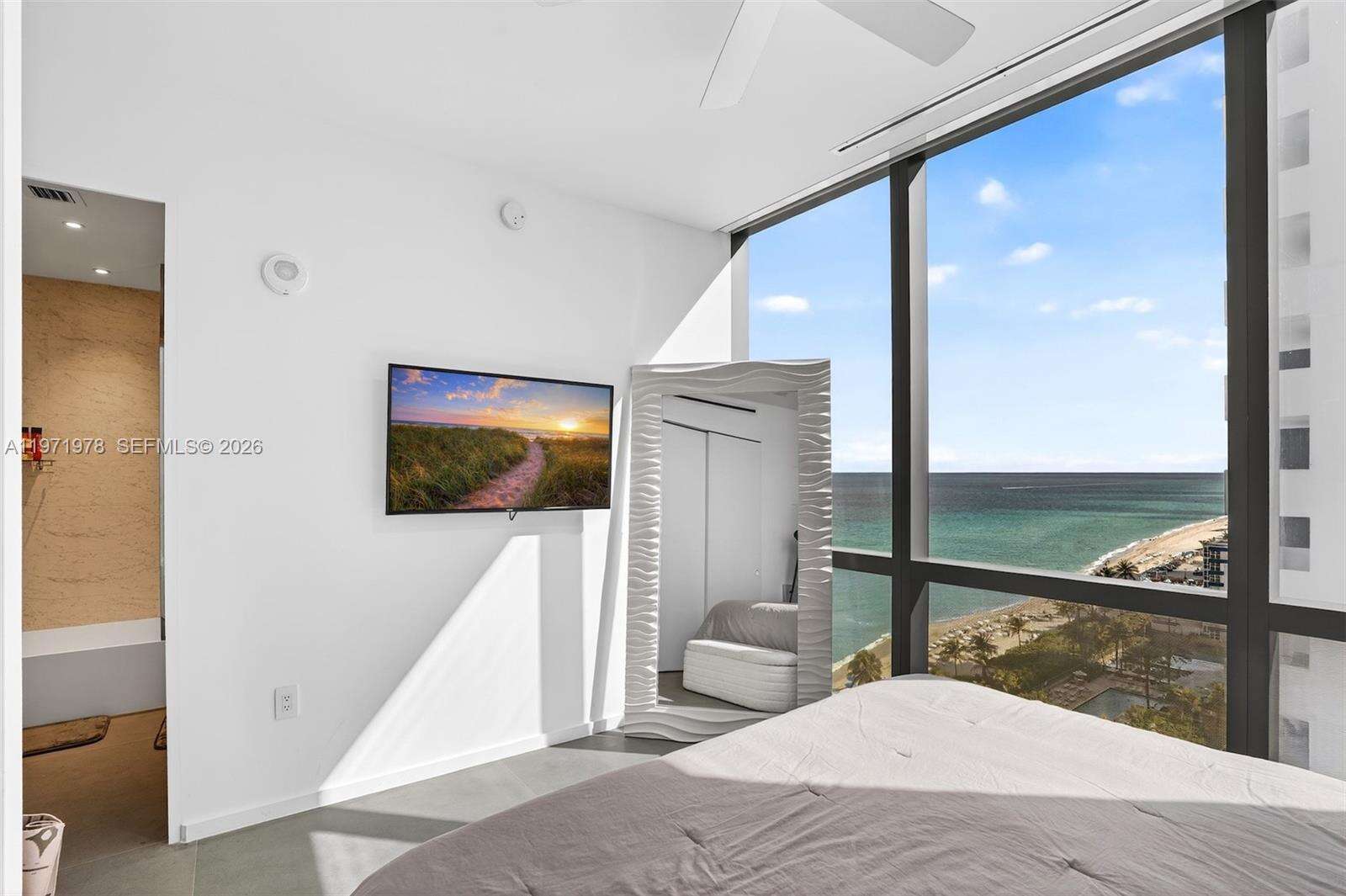 2000 OCEAN - 2000 Ocean Dr, Hallandale Beach, FL 33009 | Picture 44