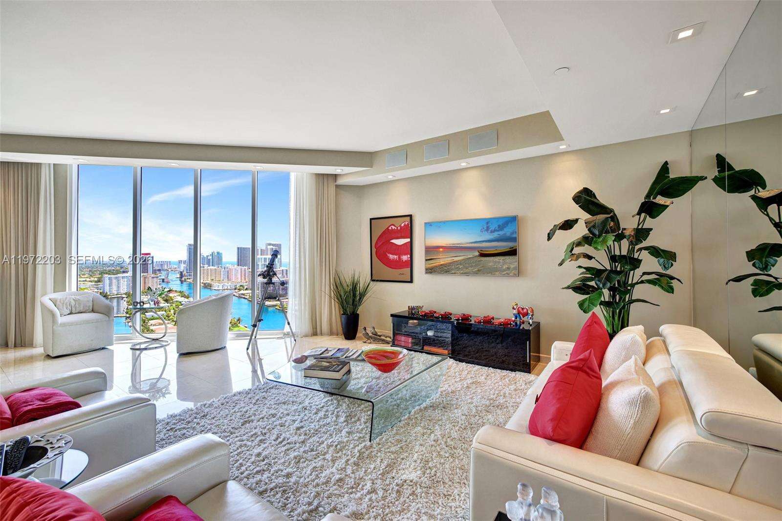 ATLANTIC I AT THE POINT - 21200 Point Pl, Aventura, FL 33180 | Picture 15