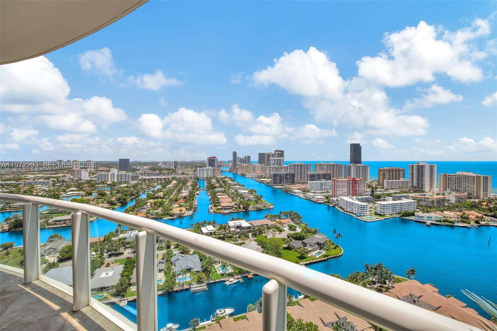 ATLANTIC I AT THE POINT - 21200 Point Pl, Aventura, FL 33180 | Picture 3