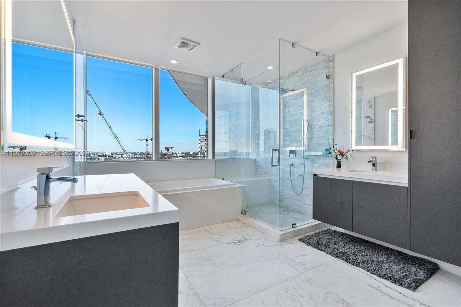 PARAMOUNT MIAMI WORLDCENTER - 851 1 Ave, Miami, FL 33132 | Picture 27