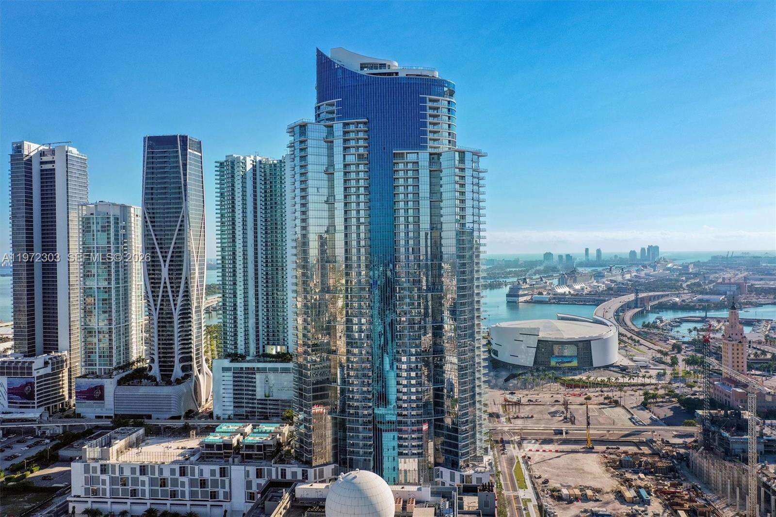 PARAMOUNT MIAMI WORLDCENTER - 851 1 Ave, Miami, FL 33132 | Picture 50