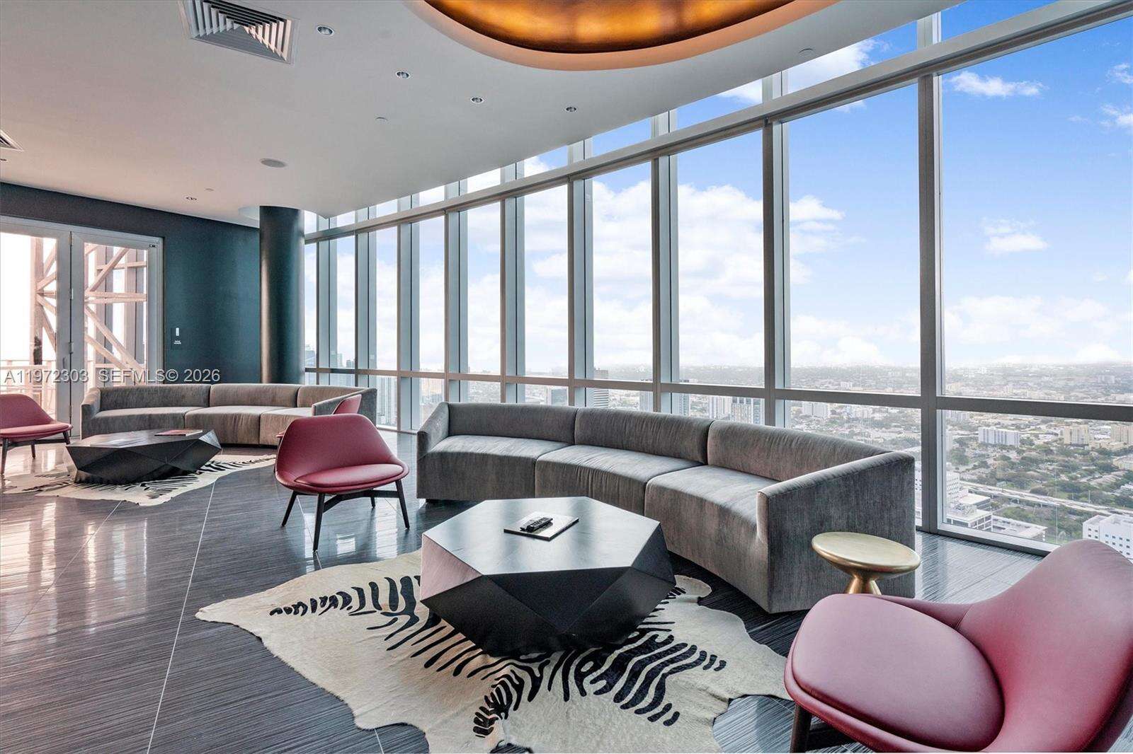 PARAMOUNT MIAMI WORLDCENTER - 851 1 Ave, Miami, FL 33132 | Picture 61