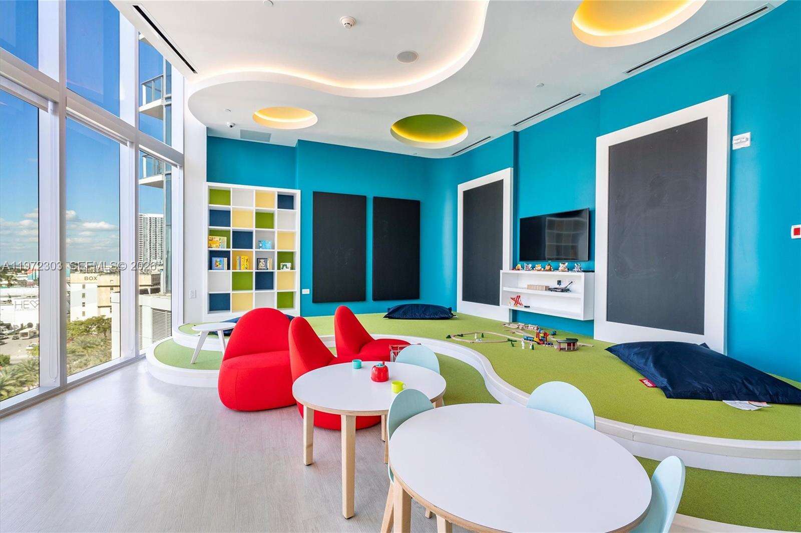 PARAMOUNT MIAMI WORLDCENTER - 851 1 Ave, Miami, FL 33132 | Picture 73