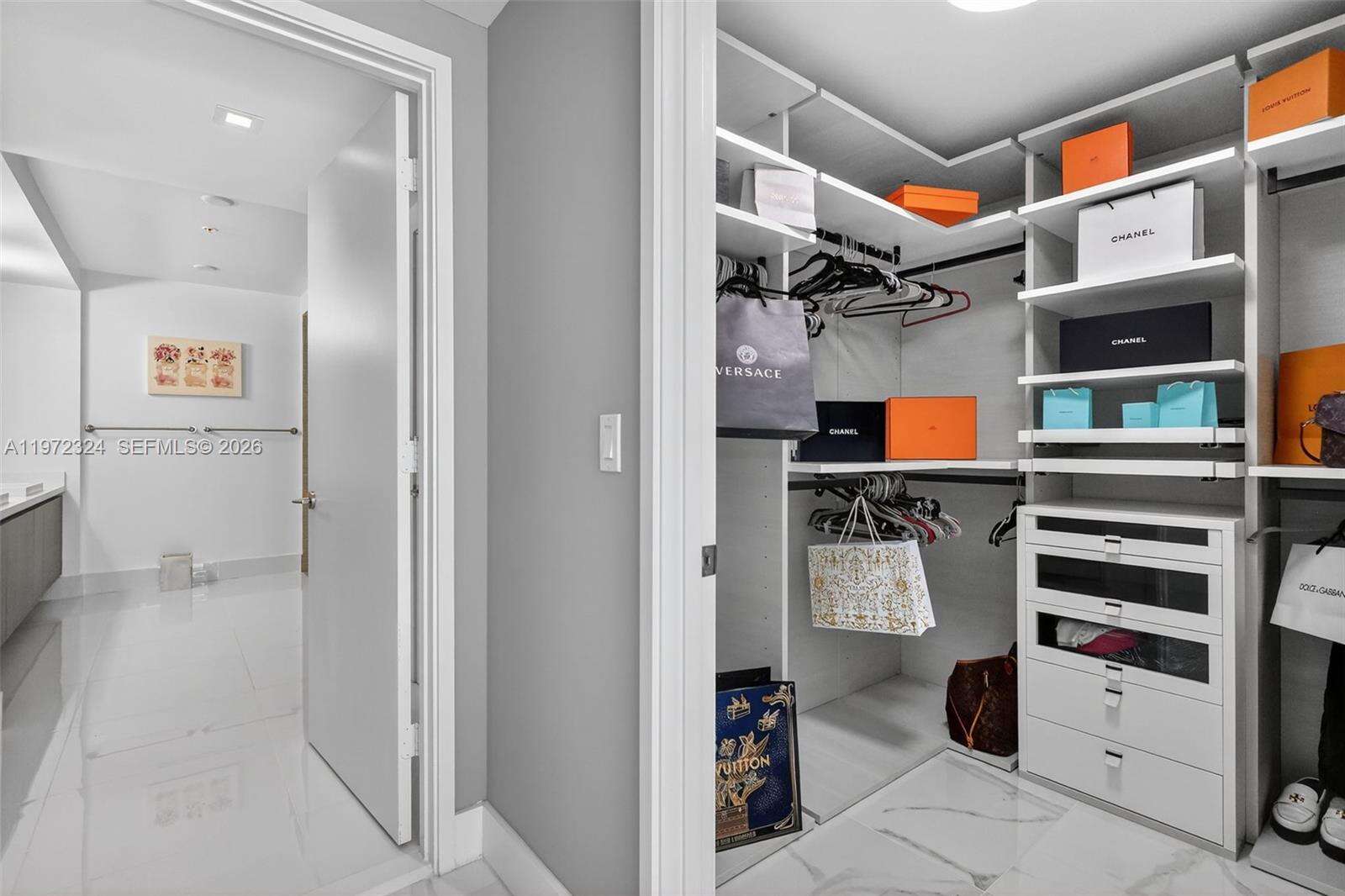 PARQUE TOWERS - 300 Sunny Isles Blvd, Sunny Isles Beach, FL 33160 | Picture 16