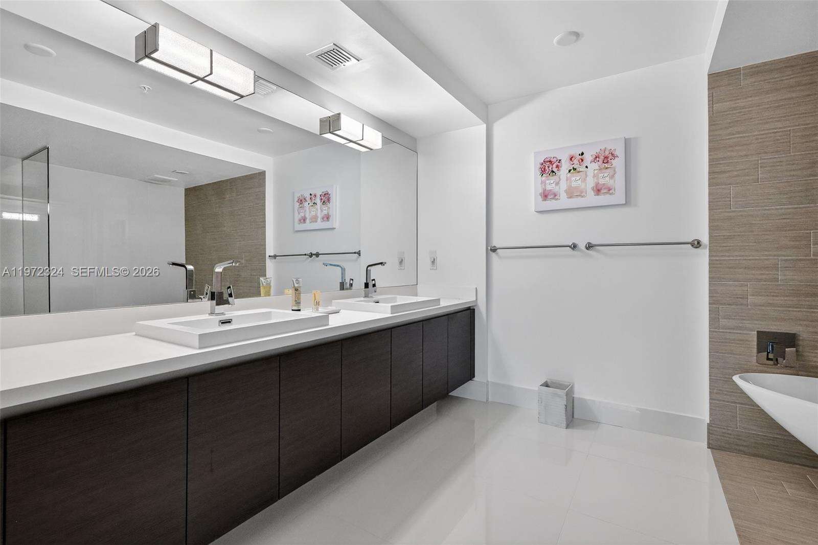 PARQUE TOWERS - 300 Sunny Isles Blvd, Sunny Isles Beach, FL 33160 | Picture 20