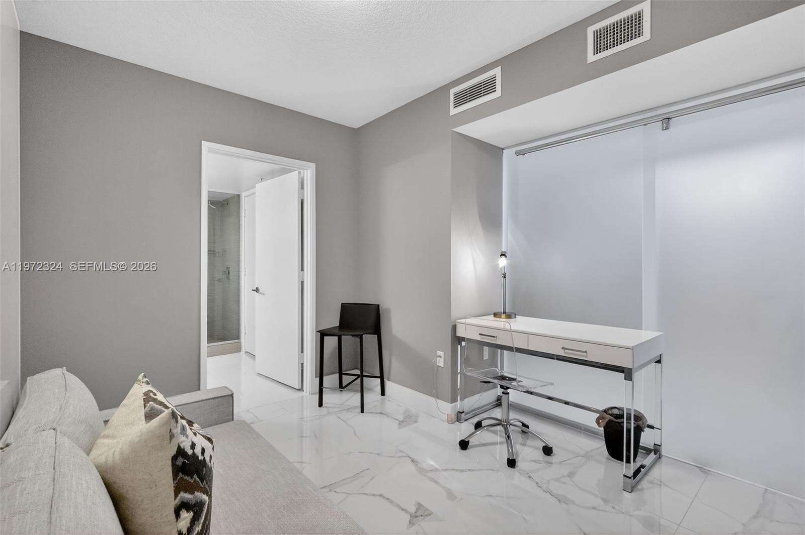 PARQUE TOWERS - 300 Sunny Isles Blvd, Sunny Isles Beach, FL 33160 | Picture 25