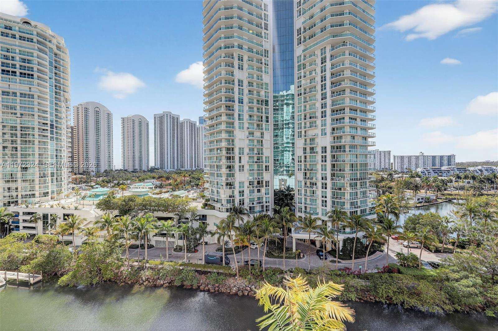 PARQUE TOWERS - 300 Sunny Isles Blvd, Sunny Isles Beach, FL 33160 | Picture 45