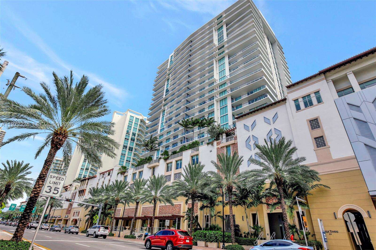 PARQUE TOWERS - 300 Sunny Isles Blvd, Sunny Isles Beach, FL 33160 | Picture 64