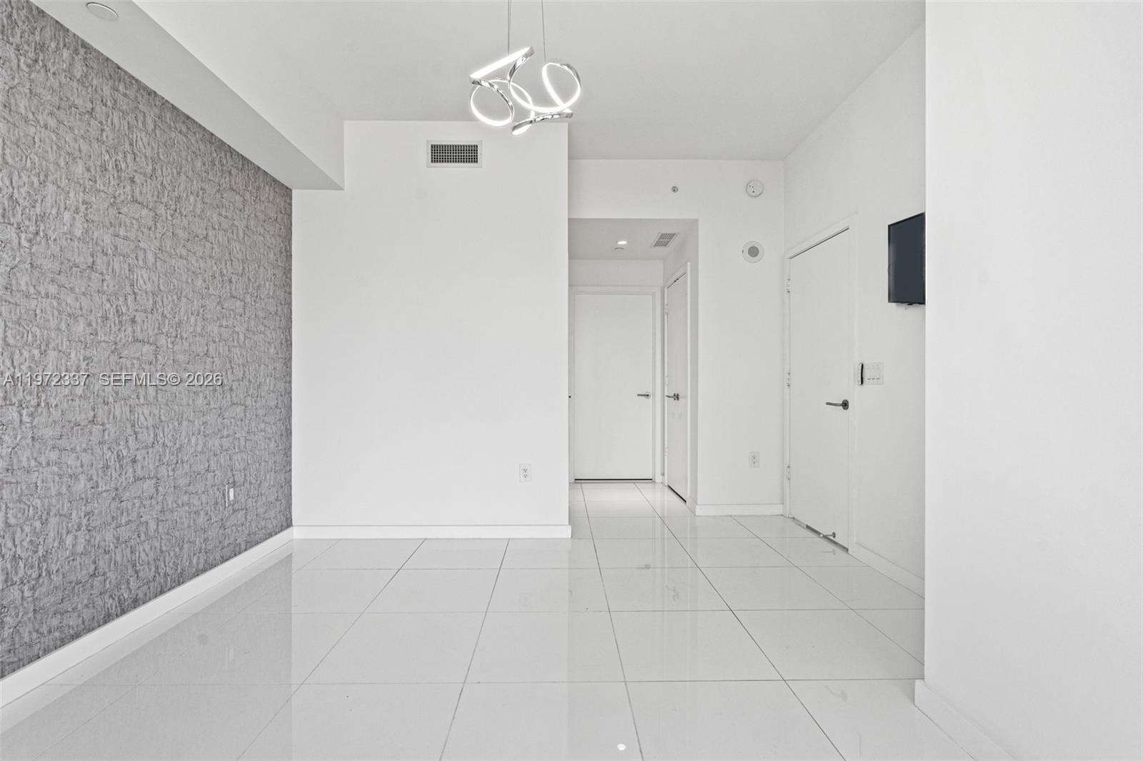 Paramount Miami Worldcenter at 851 1 Ave, Miami, FL 33132 - For Sale photo 20