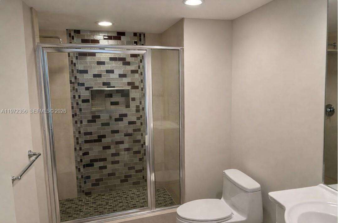 THE BEACH CLUB - 1850 Ocean Dr, Hallandale Beach, FL 33009 | Picture 38