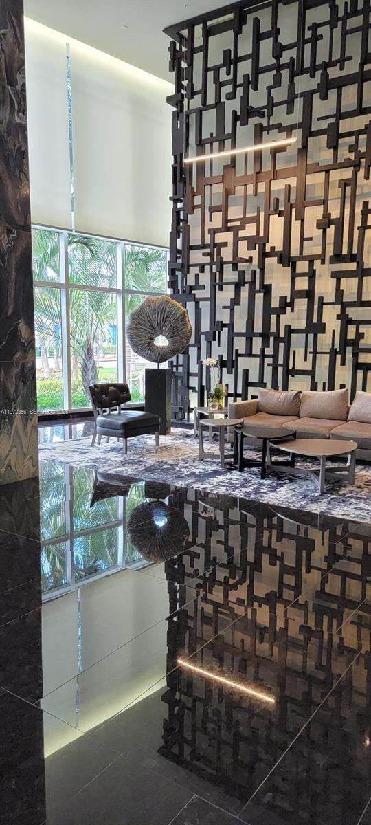 THE BEACH CLUB - 1850 Ocean Dr, Hallandale Beach, FL 33009 | Picture 10